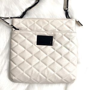 Juicy Couture Cream Quilted Messenger Like New Excellent Condition